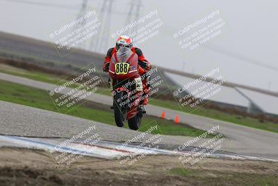 media/Nov-29-2025-TrackDaz (Sat) [[10ae2d9bce]]/B Group/Session 4 (Wheelie Bump)/